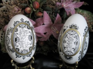Zwei bemalte Eier meiner Schwester Renate